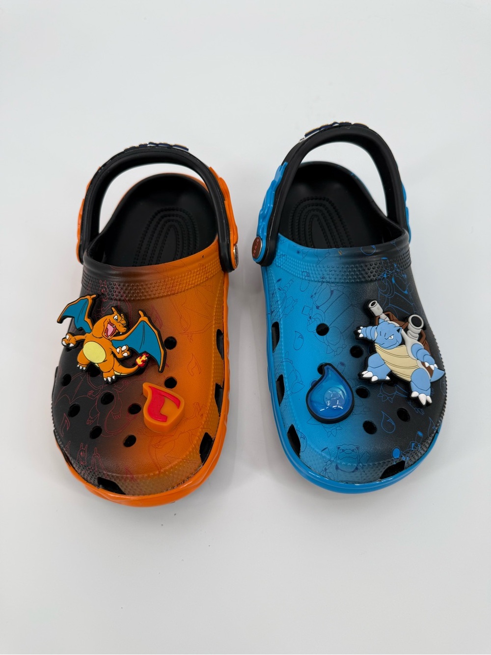 Pokémon Crocs M7 W9